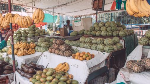 Market place for fruit 